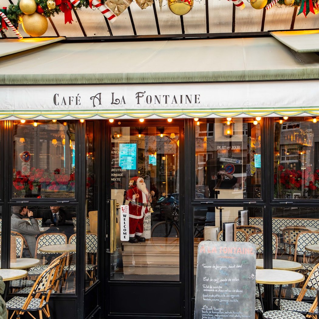 Café À la Fontaine 2